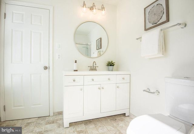 9102 RED LION TAVERN CT, Springfield, VA 22153