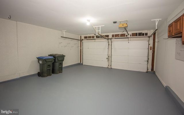 9102 RED LION TAVERN CT, Springfield, VA 22153