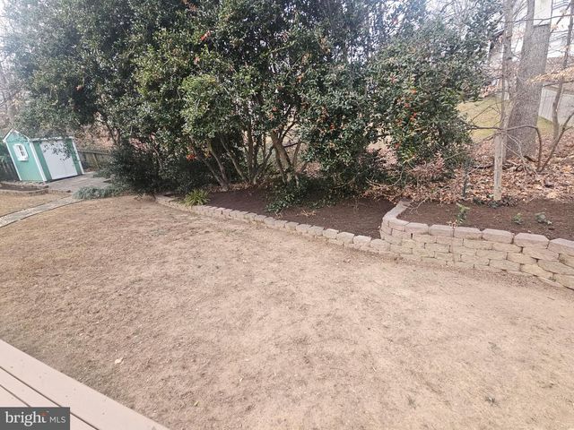 9102 RED LION TAVERN CT, Springfield, VA 22153