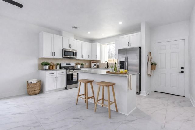 5912 Mayle Street A, Houston, TX 77016