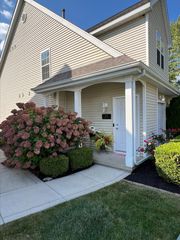 3306 Morgan Creek Court, Valparaiso, IN 46385