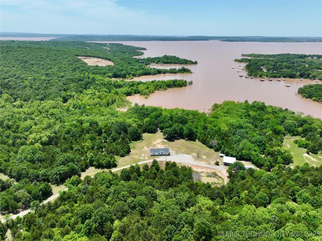 117720 S 4214 Road, Eufaula, OK 74432