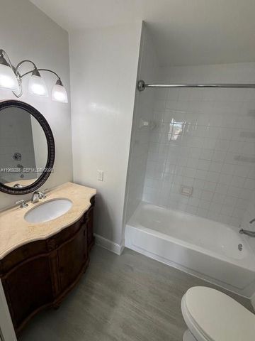 12112 Saint Andrews Pl 303, Miramar, FL 33025