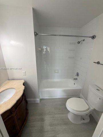 12112 Saint Andrews Pl 303, Miramar, FL 33025