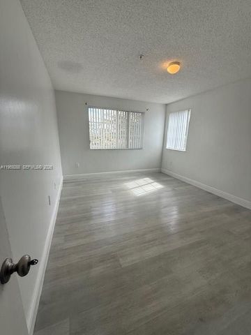 12112 Saint Andrews Pl 303, Miramar, FL 33025