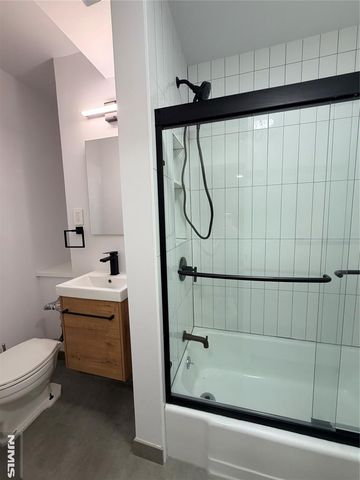 2160 Center Avenue 4R, Fort Lee, NJ 07024