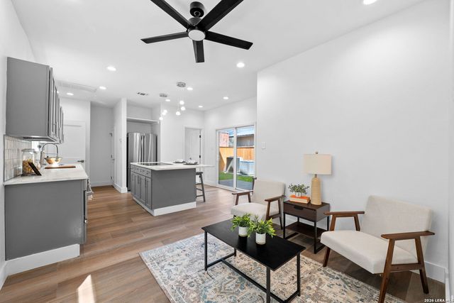 117 Carle, San Antonio, TX 78204