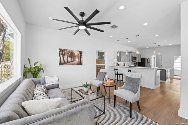 117 Carle, San Antonio, TX 78204