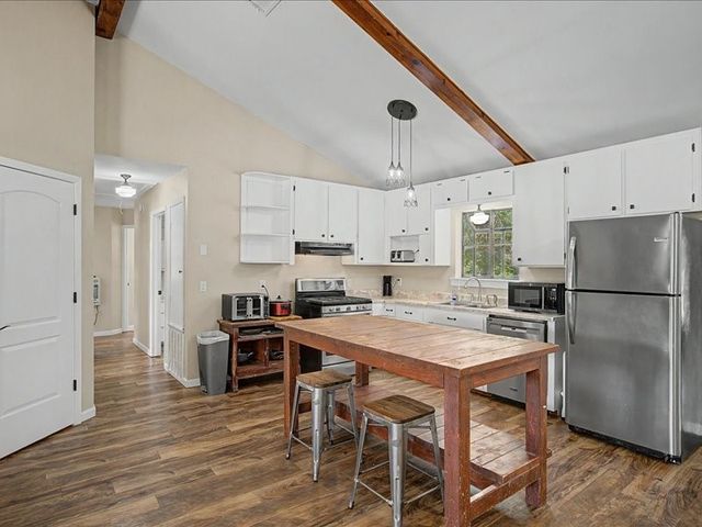 1816 County Road 2040, Ravenna, TX 75476
