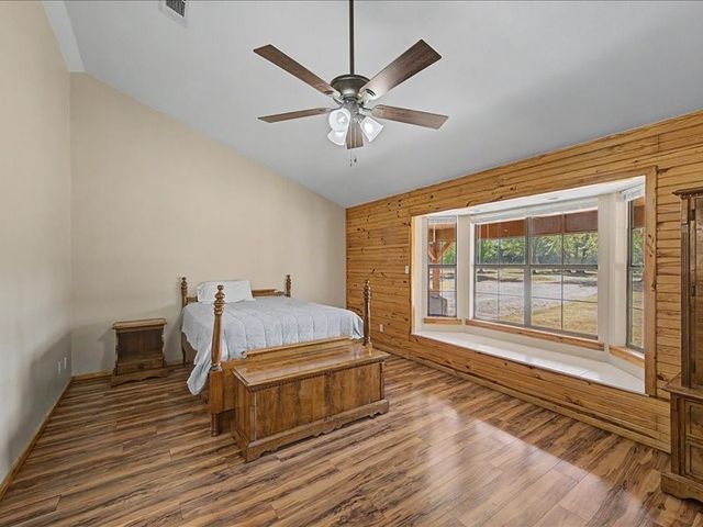 1816 County Road 2040, Ravenna, TX 75476