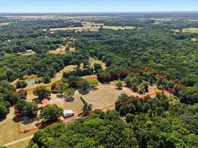 1816 County Road 2040, Ravenna, TX 75476