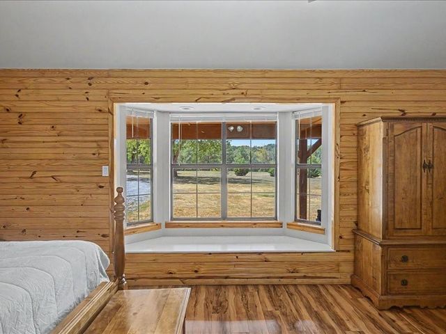 1816 County Road 2040, Ravenna, TX 75476
