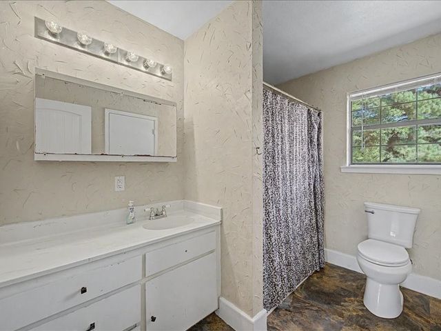 1816 County Road 2040, Ravenna, TX 75476