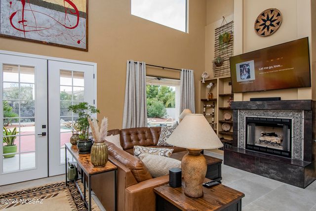 13065 N Woodburne Avenue, Oro Valley, AZ 85755