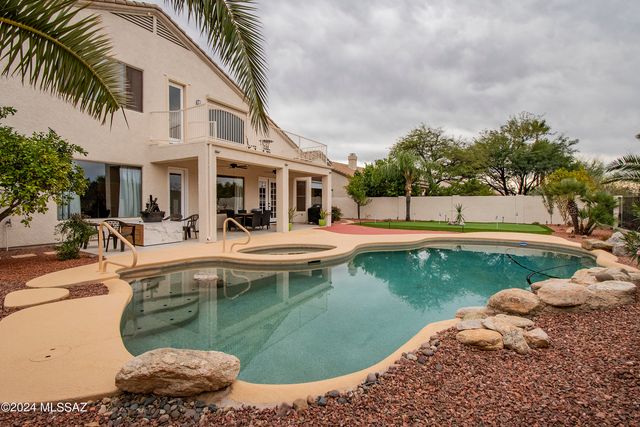 13065 N Woodburne Avenue, Oro Valley, AZ 85755