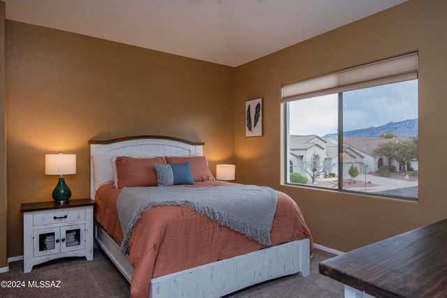 13065 N Woodburne Avenue, Oro Valley, AZ 85755