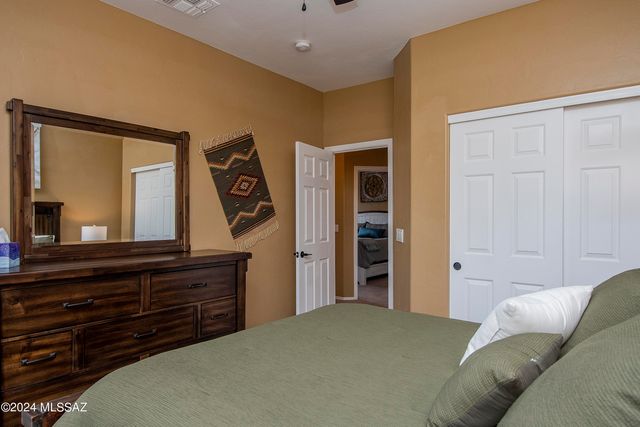 13065 N Woodburne Avenue, Oro Valley, AZ 85755