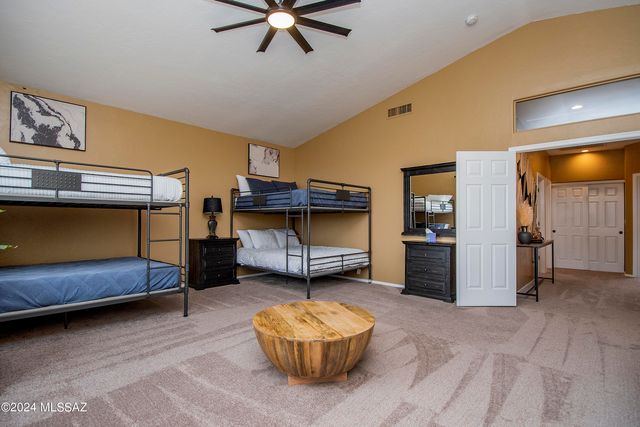 13065 N Woodburne Avenue, Oro Valley, AZ 85755