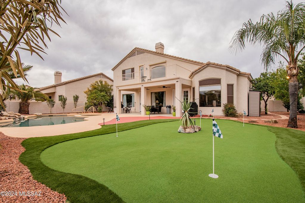 13065 N Woodburne Avenue, Oro Valley, AZ 85755