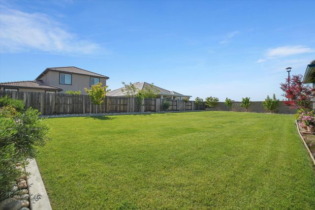 1898 Sanza Rd, Manteca, CA 95337