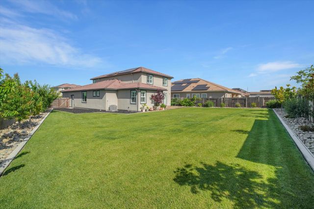 1898 Sanza Rd, Manteca, CA 95337