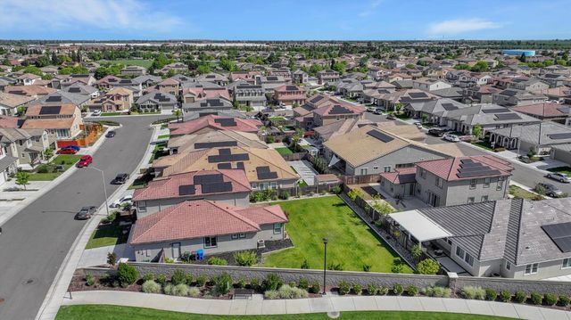 1898 Sanza Rd, Manteca, CA 95337