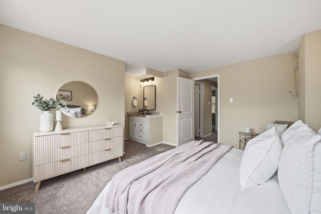 7619 NUTWOOD CT, Rockville, MD 20855