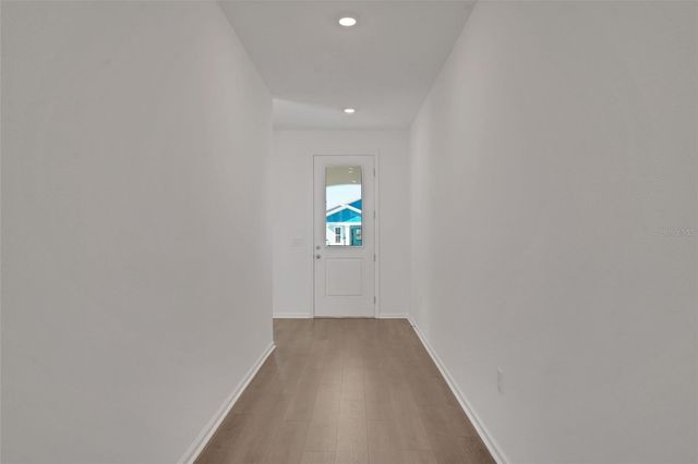 991 FIESTA KEY CIRCLE, Lady Lake, FL 32159