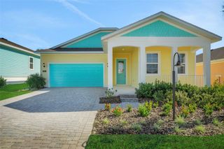 991 FIESTA KEY CIRCLE, Lady Lake, FL 32159