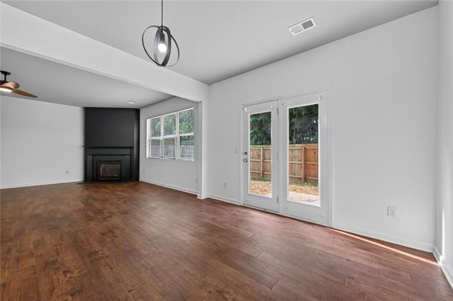 176 Birchfield Way, Dallas, GA 30132
