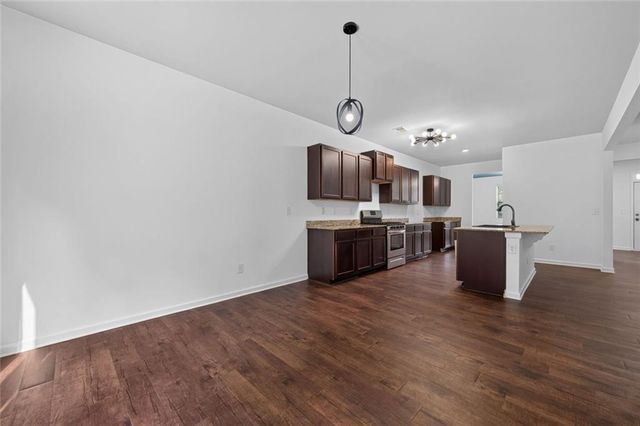 176 Birchfield Way, Dallas, GA 30132