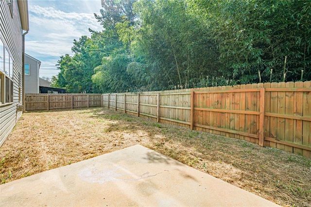 176 Birchfield Way, Dallas, GA 30132