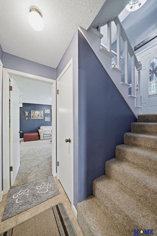 6760 Newton Street, Lincoln, NE 68506