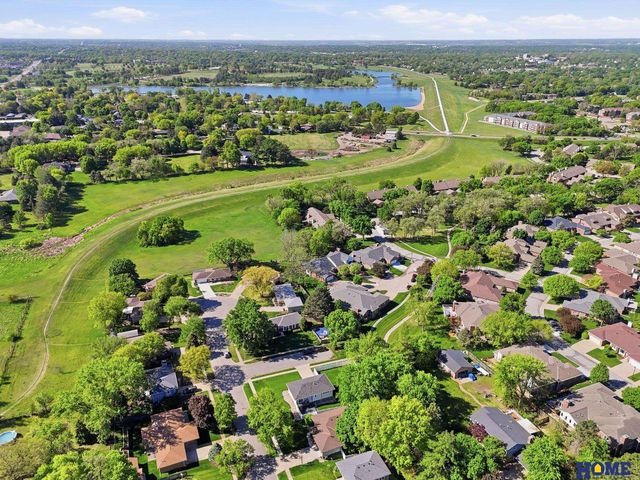 6760 Newton Street, Lincoln, NE 68506
