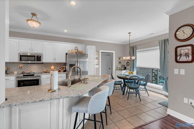 231 Braxton Court, Decatur, AL 35603