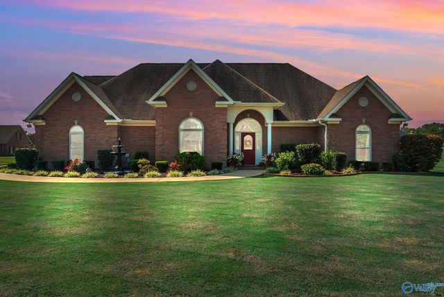 231 Braxton Court, Decatur, AL 35603