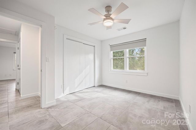 1041 Churchill Downs Court C, Charlotte, NC 28211