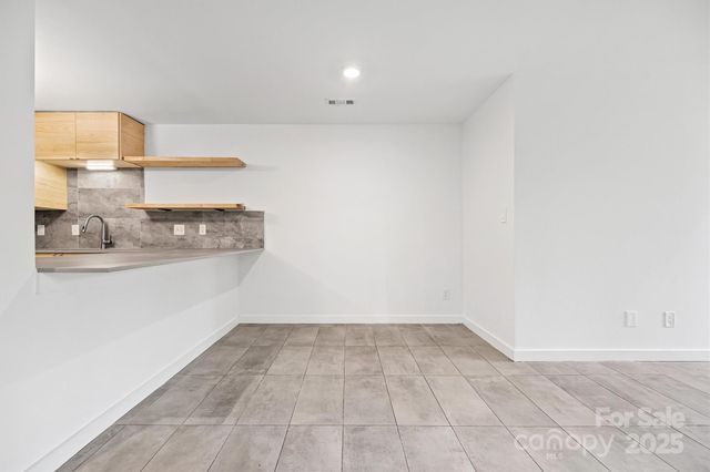 1041 Churchill Downs Court C, Charlotte, NC 28211