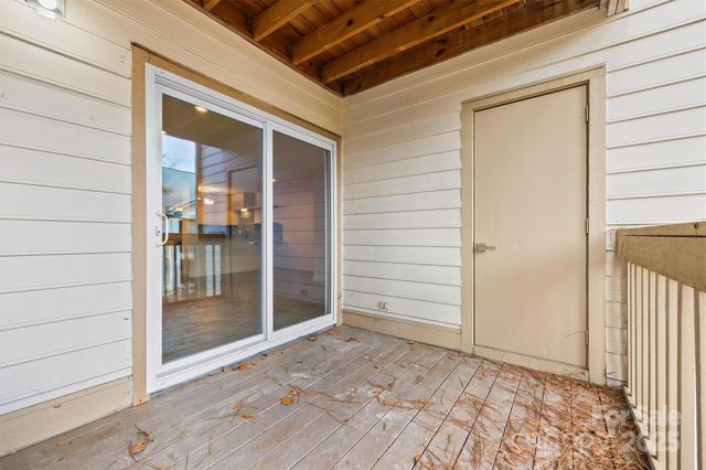 1041 Churchill Downs Court C, Charlotte, NC 28211