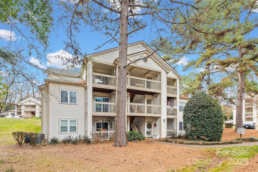 1041 Churchill Downs Court C, Charlotte, NC 28211