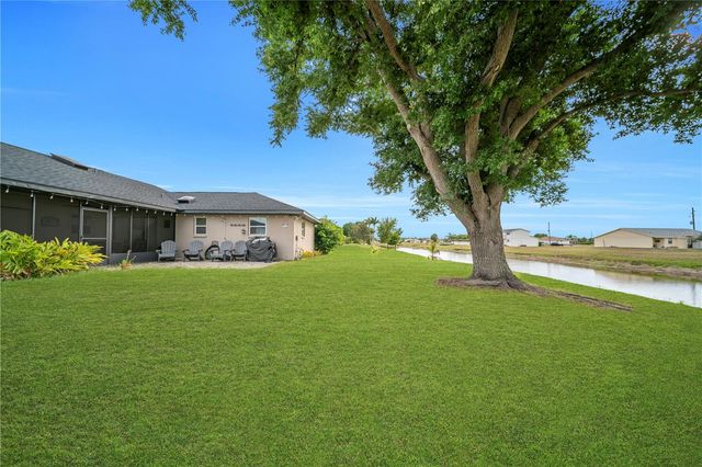 299 ROTONDA CIRCLE, Rotonda West, FL 33947