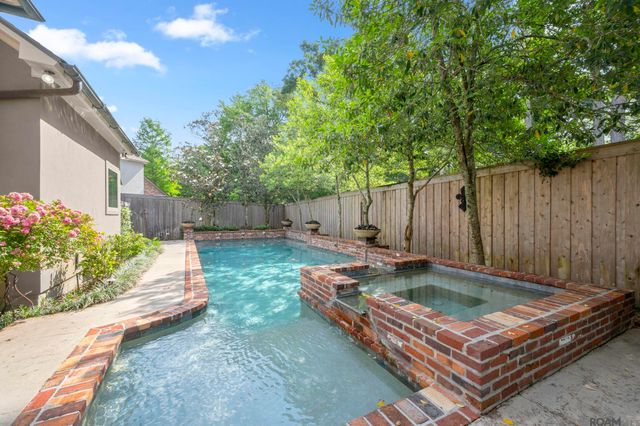 6540 Province Ln, Baton Rouge, LA 70808
