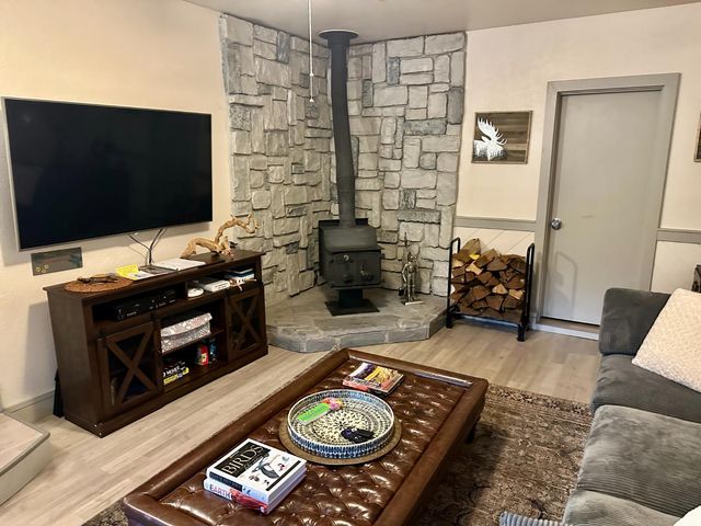 2273 Flanders Dr, Arnold, CA 95223