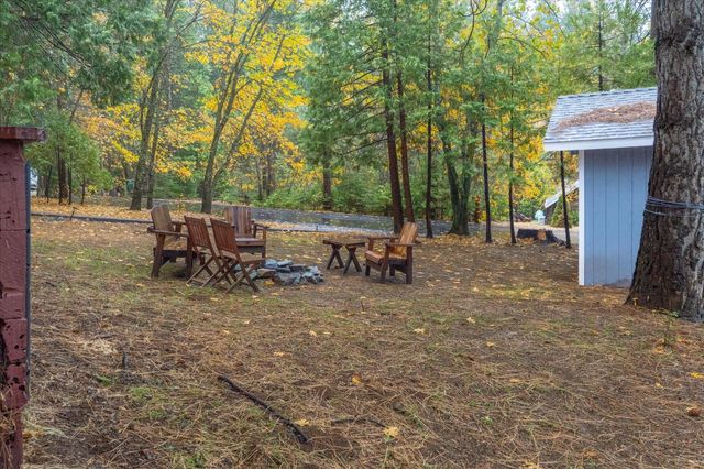 2273 Flanders Dr, Arnold, CA 95223