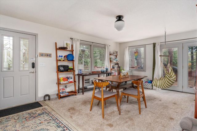 2273 Flanders Dr, Arnold, CA 95223