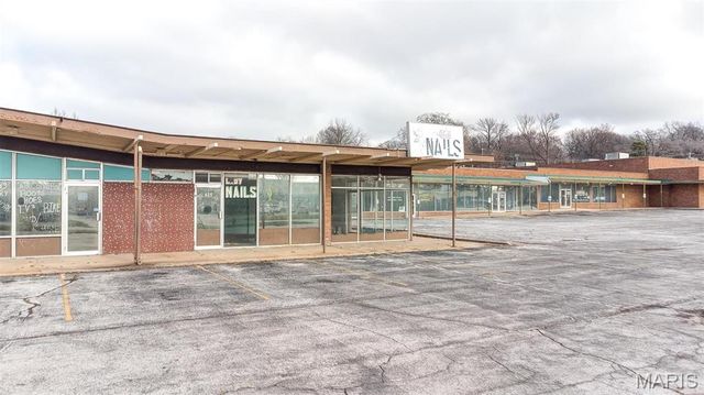 655 Berkshire Boulevard, East Alton, IL 62024