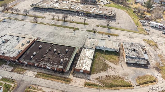 655 Berkshire Boulevard, East Alton, IL 62024