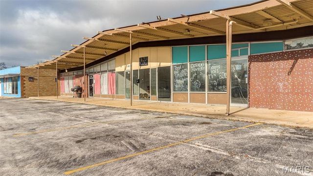 655 Berkshire Boulevard, East Alton, IL 62024