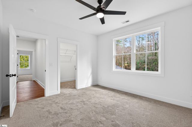 115 Edgecombe Road, Spartanburg, SC 29307