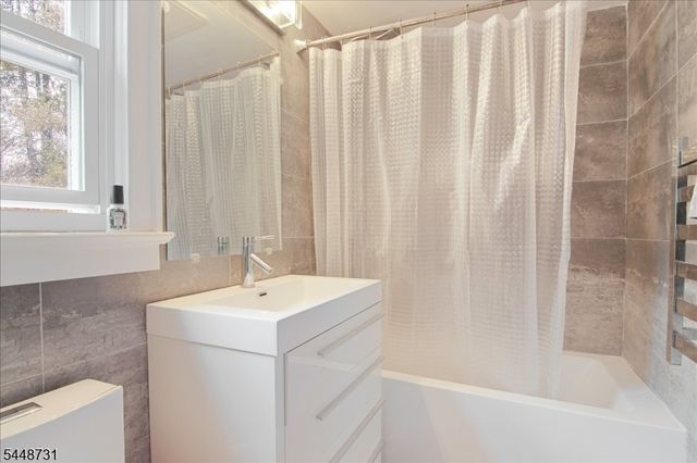 12 Nutwold Ave, West Orange Twp., NJ 07052